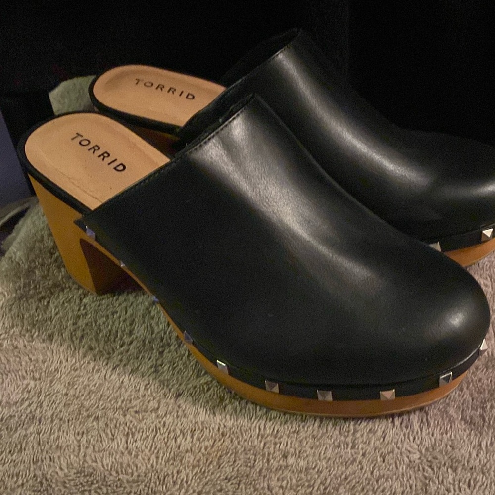 Torrid Size 11.5 Black Wood Mule/Clog